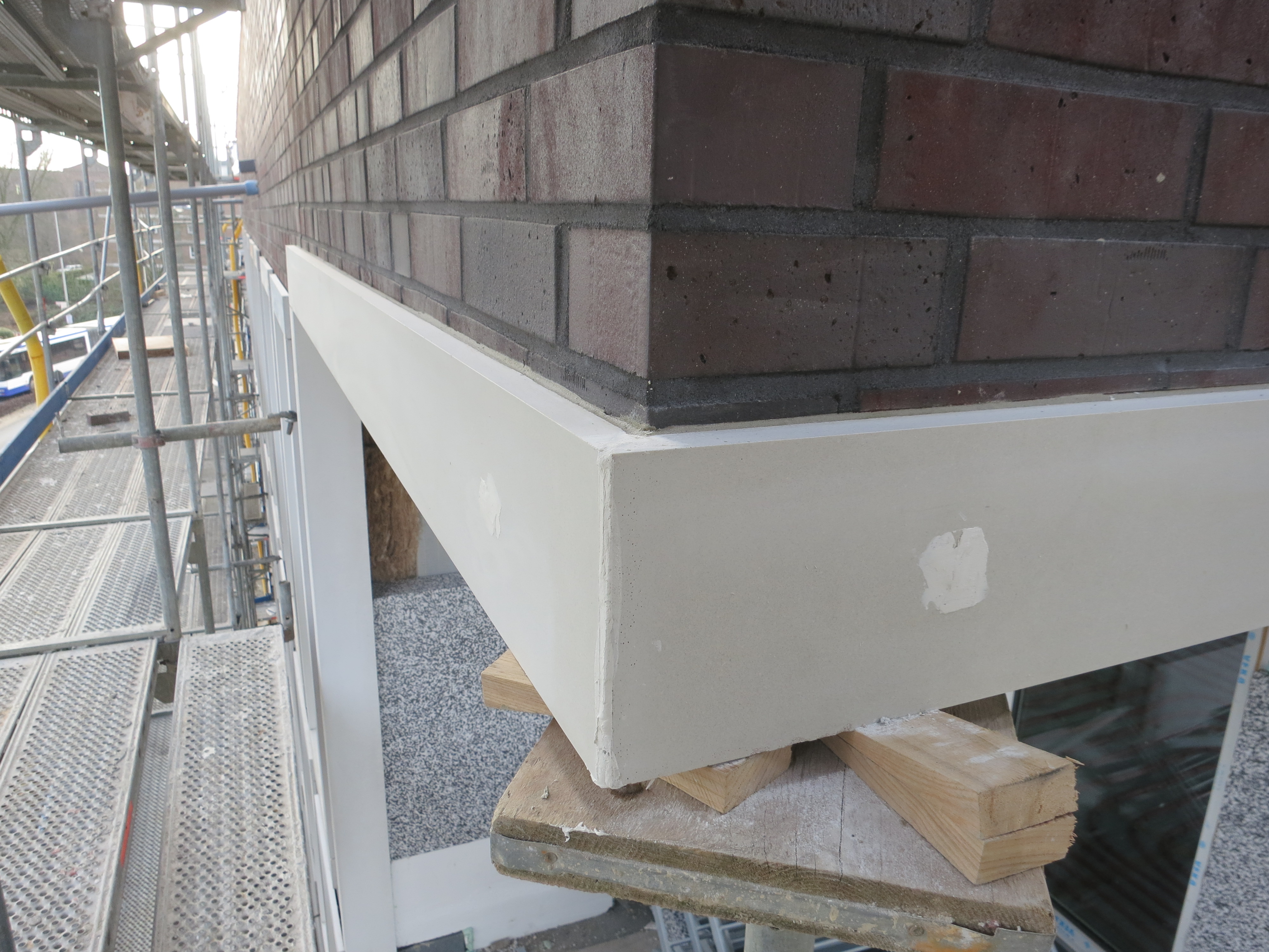 Ecksituation mit Winkelgewänden SLG 150 und Verdübelung