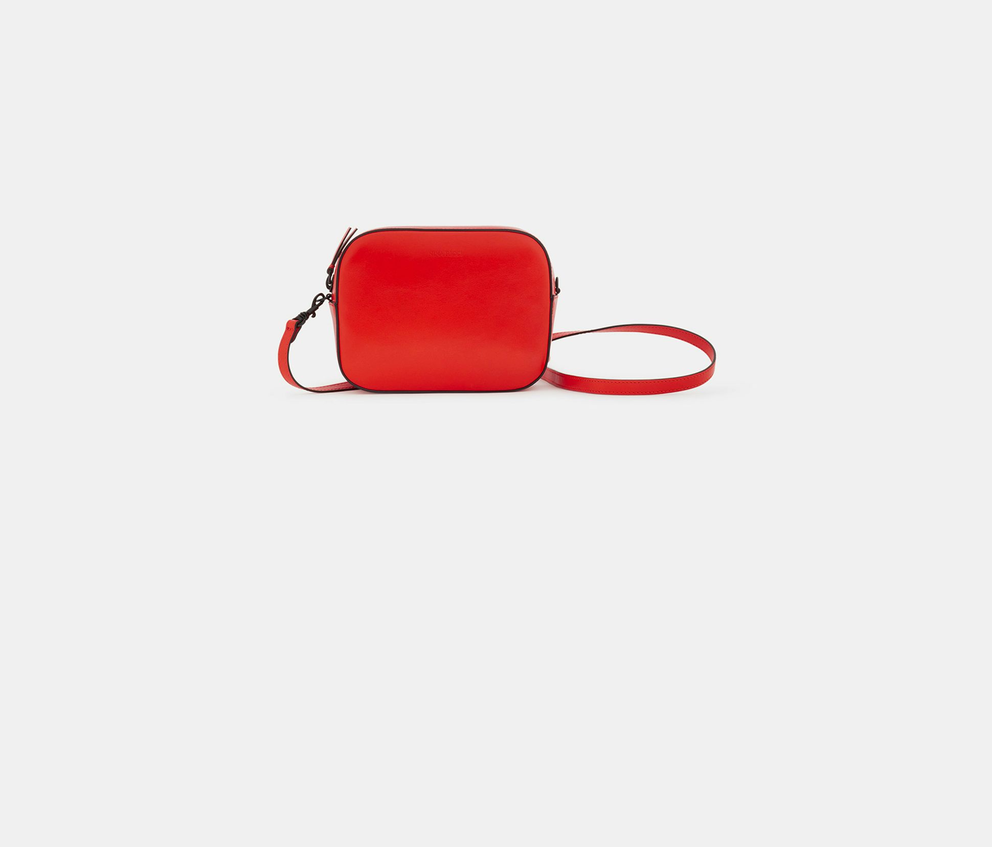 Bolso cámara de piel con bandolera