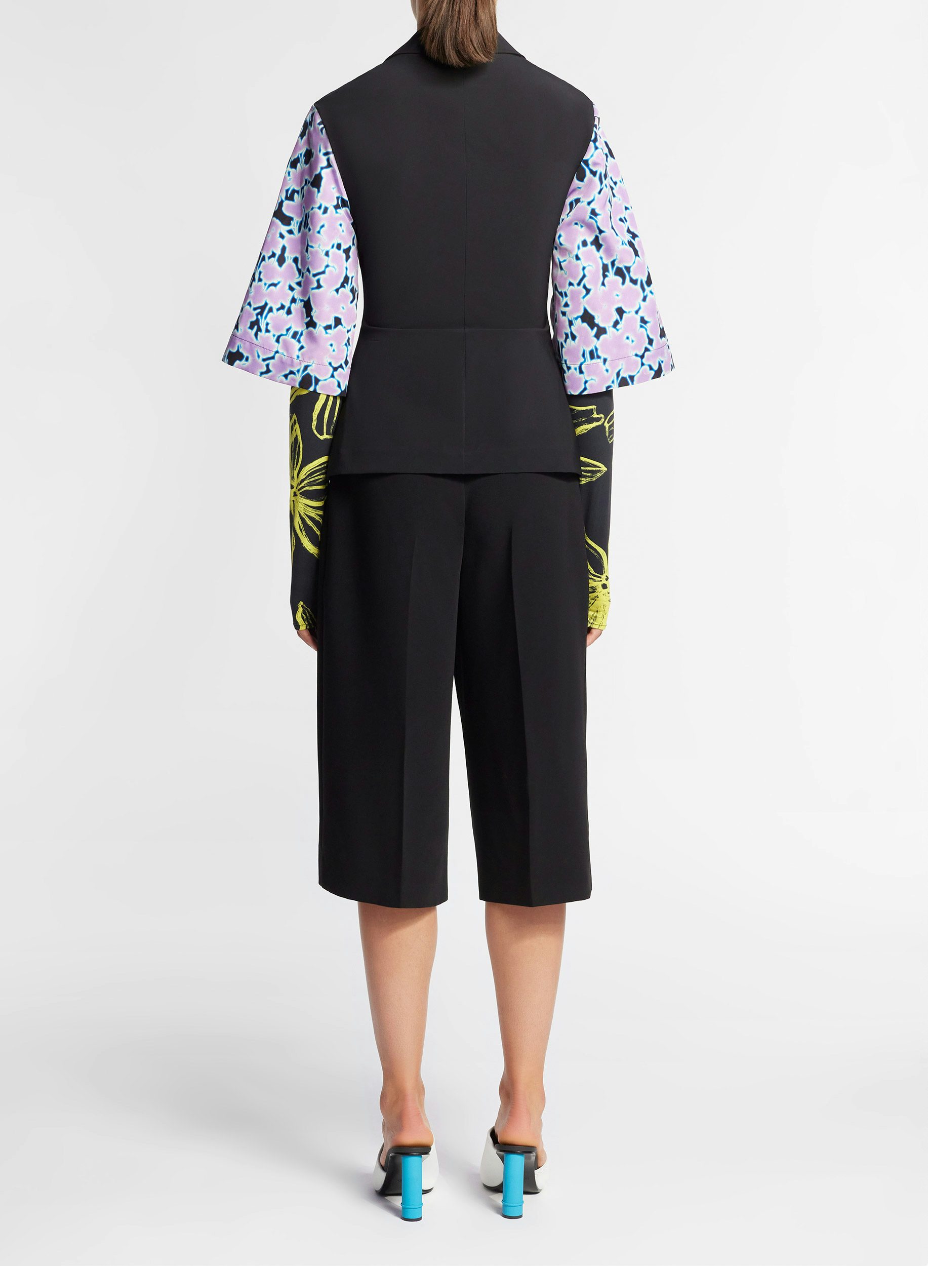 Black zipped shirt in light neoprene with sleeves in coral print - Nina Ricci