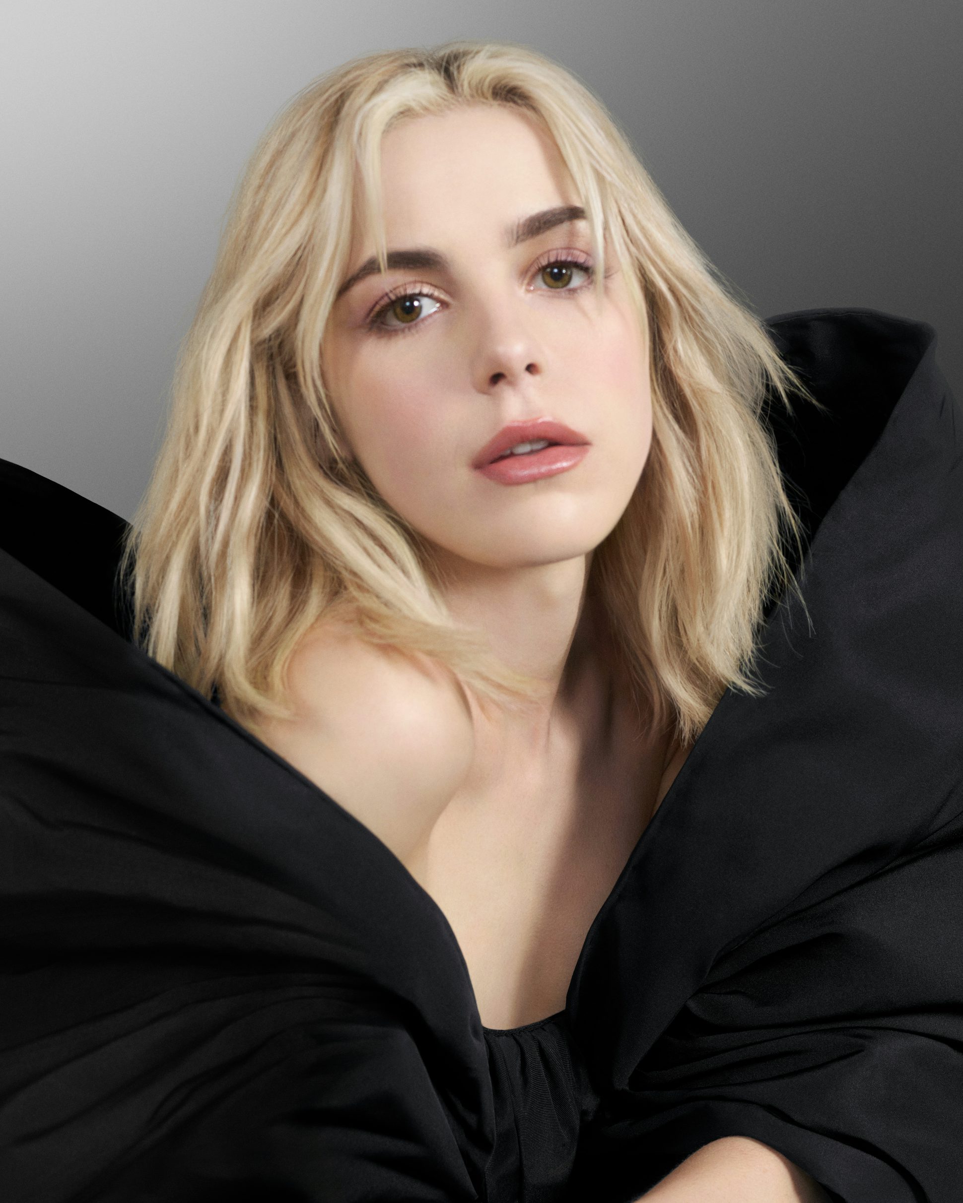 Kiernan Shipka - Nina de Nina Ricci