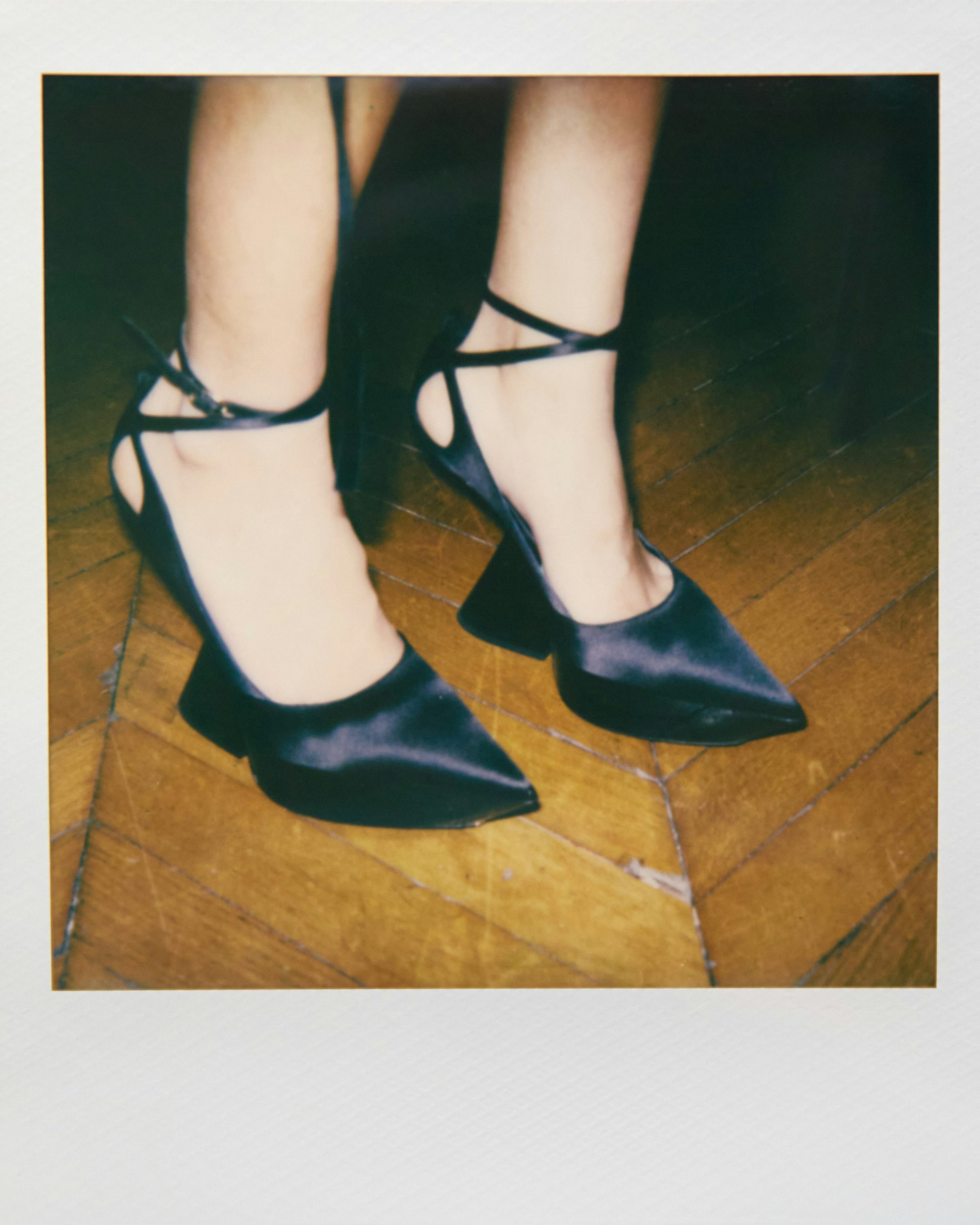Back stage polaroid FW25 -Nina Ricci