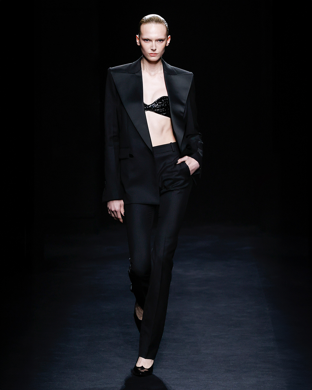 ワンピース NINA RICCI FW24 (24AJRO009VI0526 U9000) Ready-to-wear Fall Winter 2024 - Nina Ricci