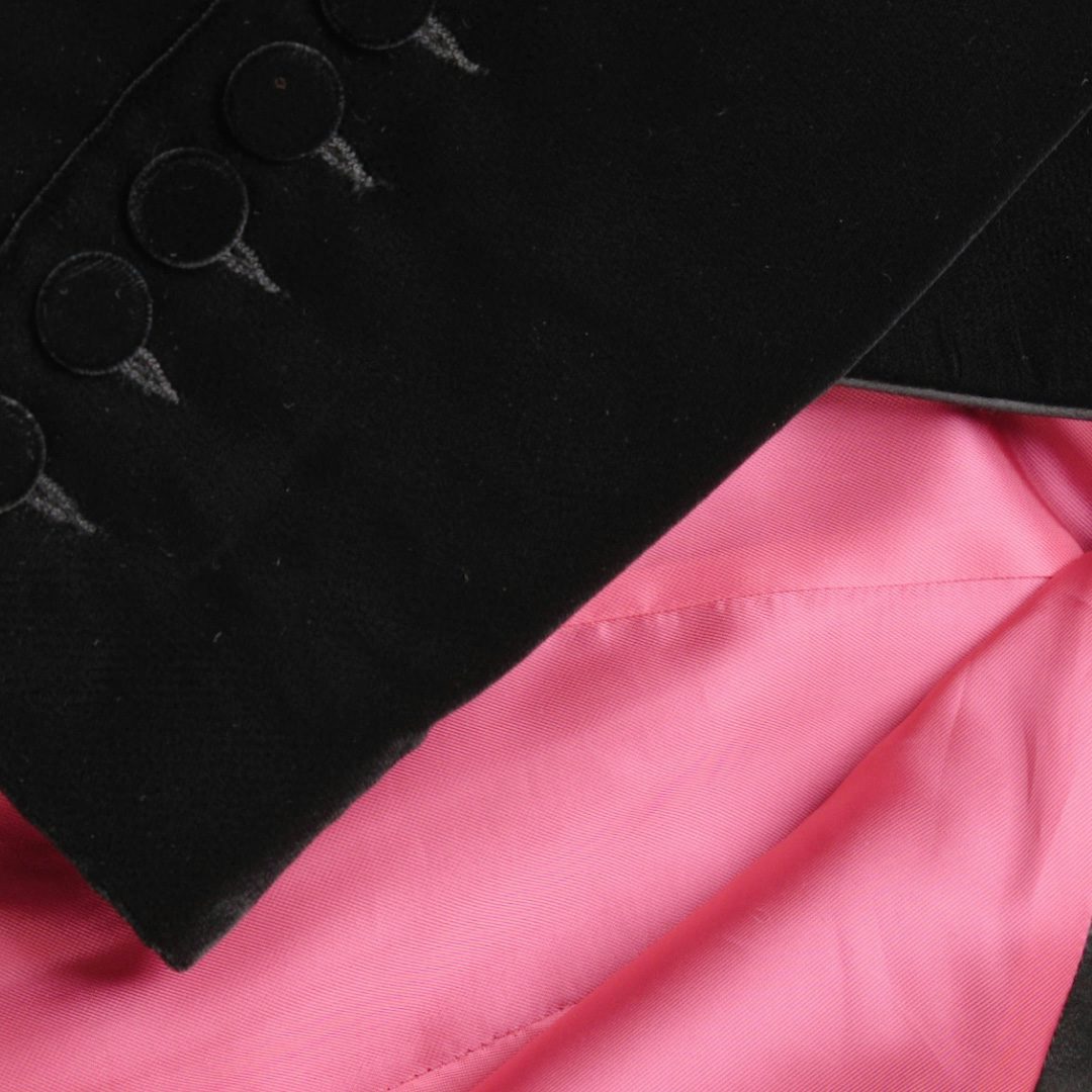 Harry Styles viste un diseño personalizado de Nina Ricci para los BRIT Awards