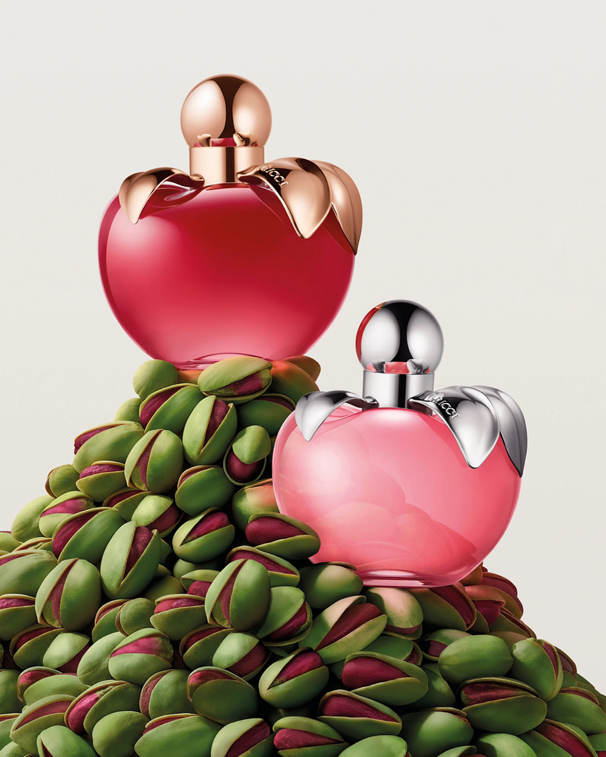 What Is a Signature Fragrance? - Nina Ricci 