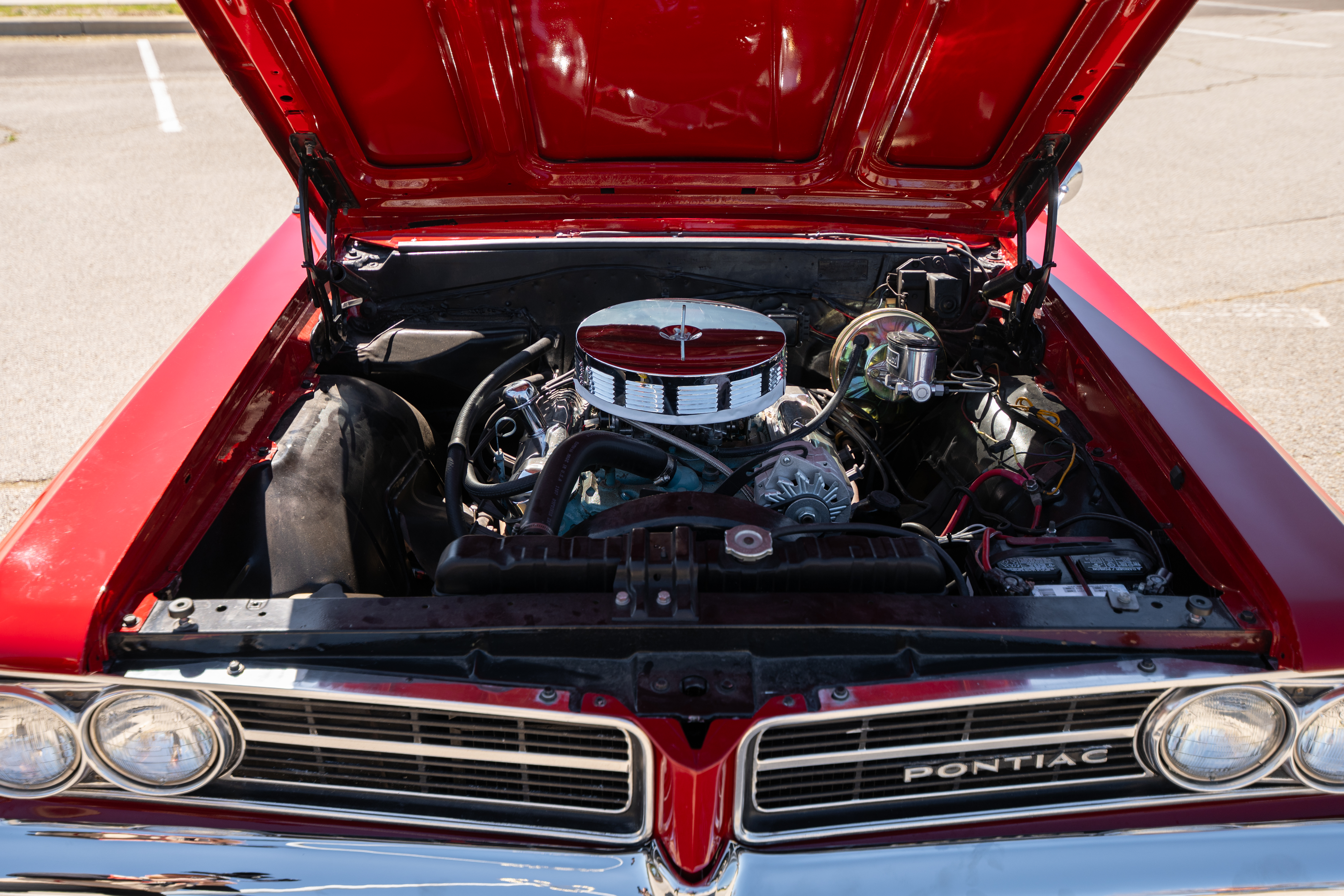 The 326 V8 Engine of the 1964 Pontiac LeMans