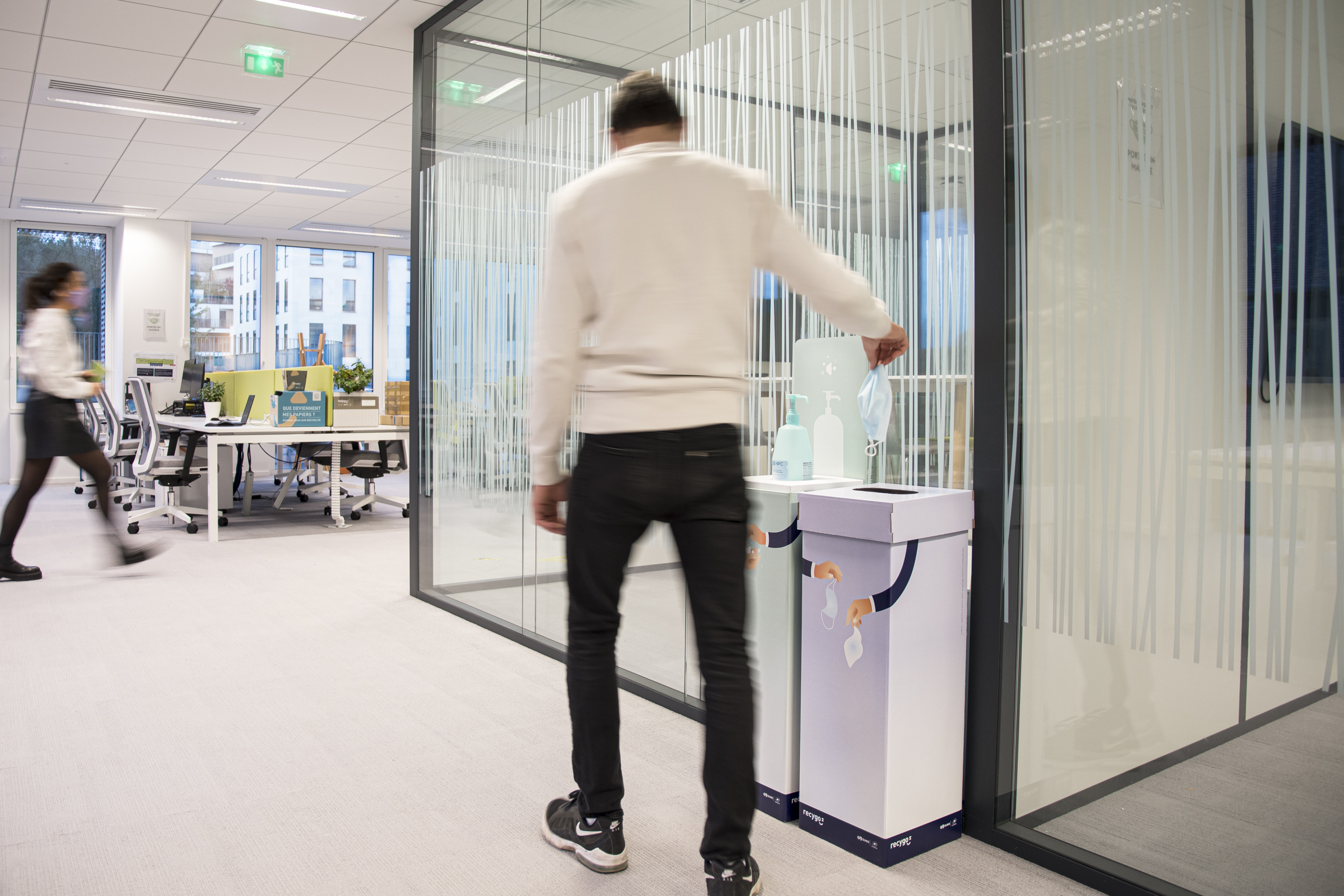 dechets covid bureau