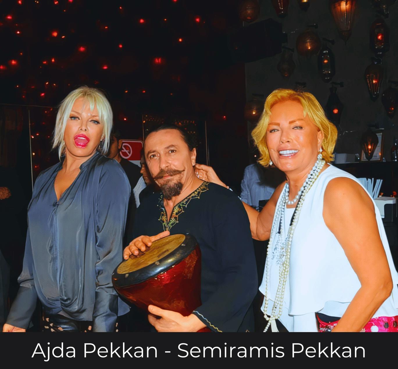 Nomads-Ünlüler-Sanatçılar-Celebrities-Ajda Pekkan - Semiramis Pekkan