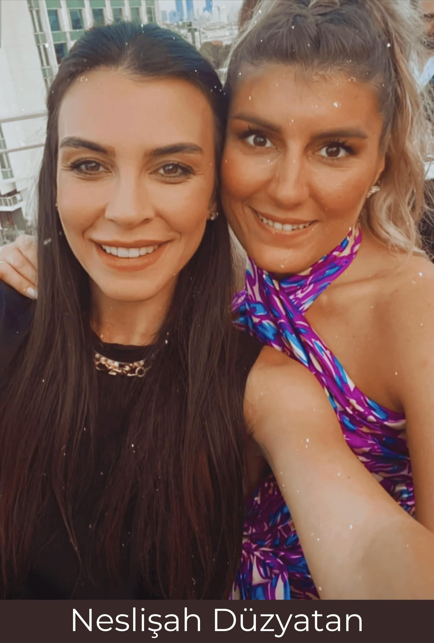 Nomads-Ünlüler-Sanatçılar-Celebrities-Neslişah Düzyatan