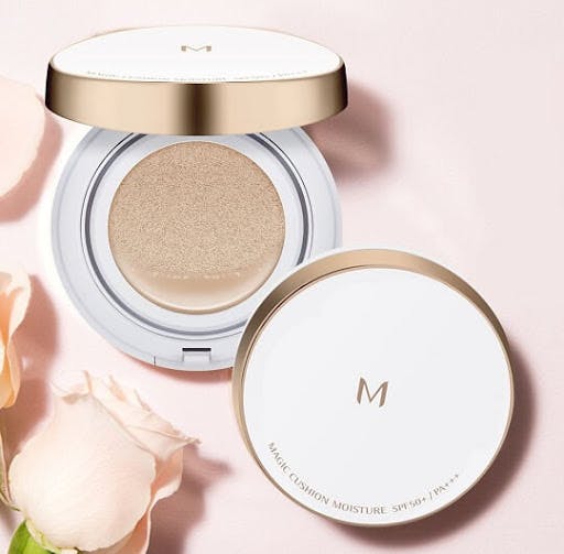 The Missha M Cushion has a high coverage of up to 6 hours