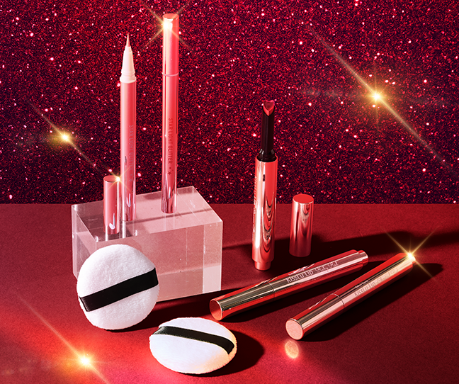 nmnl item reveal makeup items for the Mistletoe Makeup Set for the Holiday Beauty Bliss box