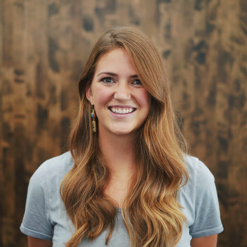 Portrait of Alyssa Davis.