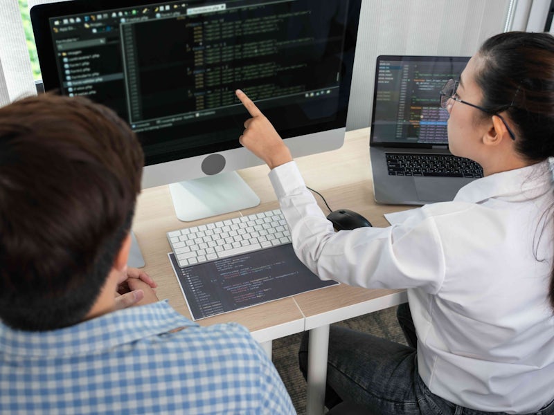 Female data engineer