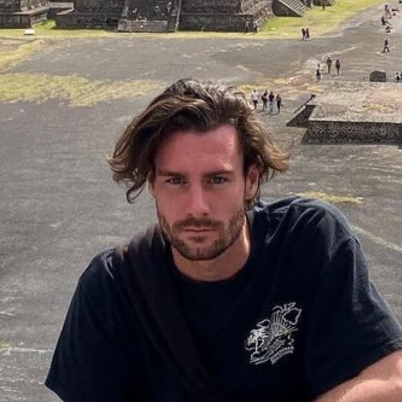 Alex Golding