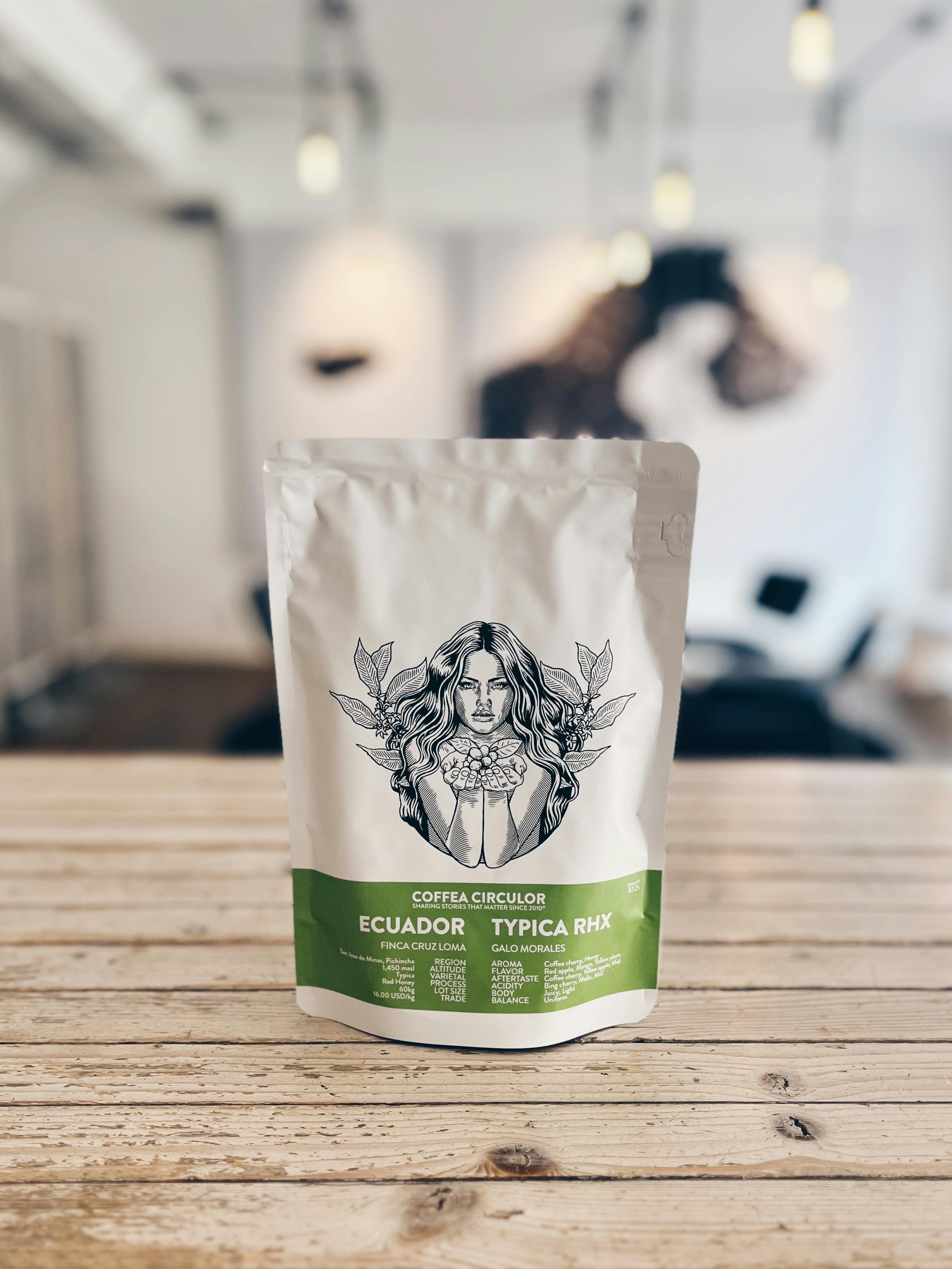 Bag of specialty coffee fromCoffea Circulor on a counter