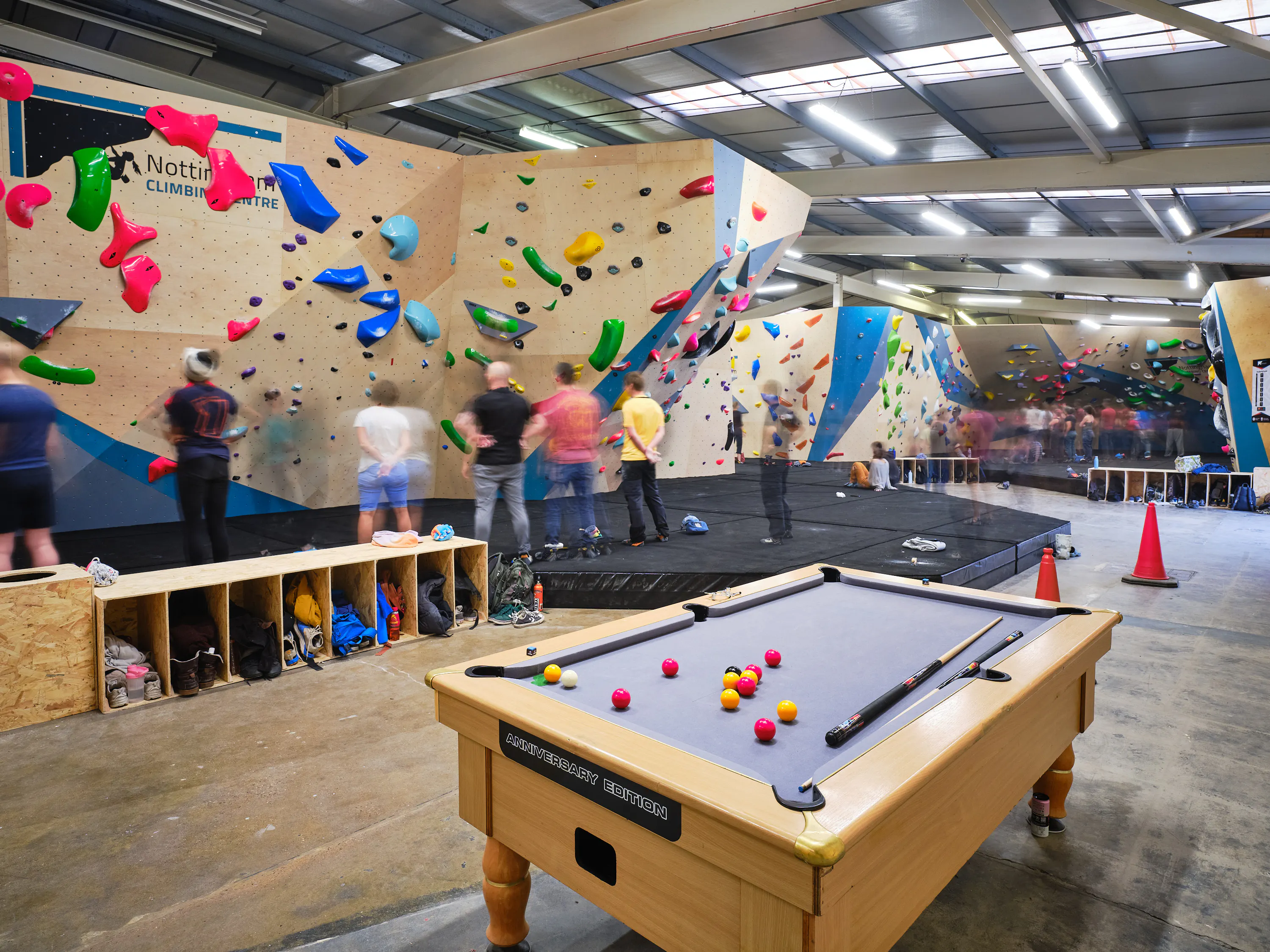 Title bar backdrop image