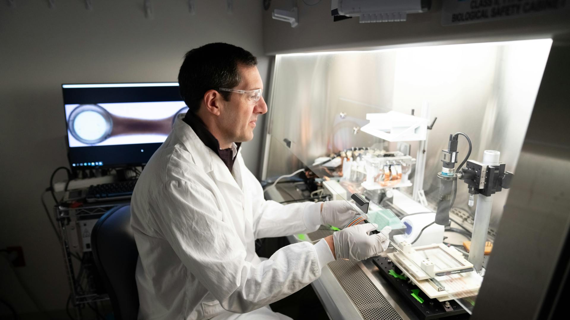 Gordon Turner in the lab.