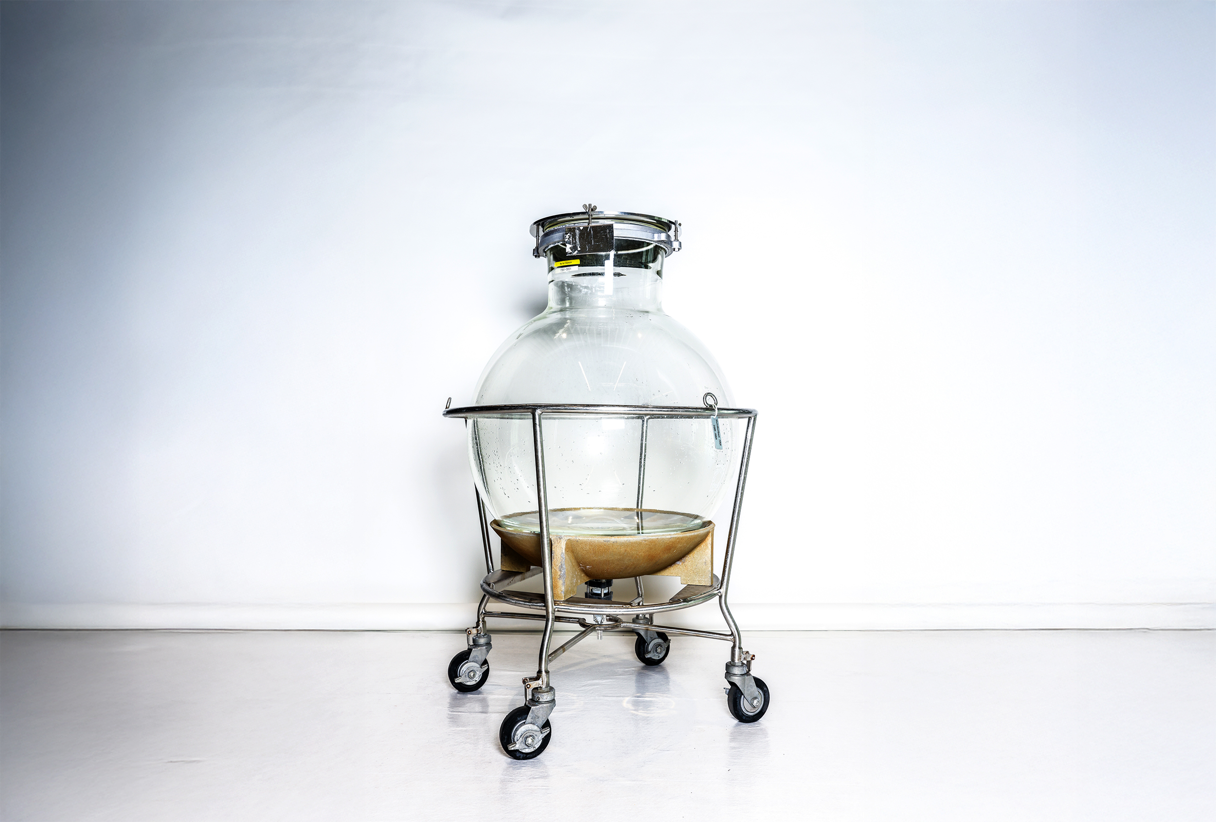 Historische Industriemaschine aus der Frühphase der Industrialisierung.