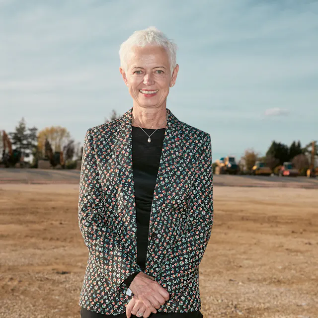 Brigitte Klinkert - Présidente du Conseil Départemental Haut-Rhin “Since time immemorial, the river Rhine has served as uniting force between the people. In the STEIH remediation project it has brought together governments and multinational companies to work hand in hand for a prosperous and environmentally conscious future.”