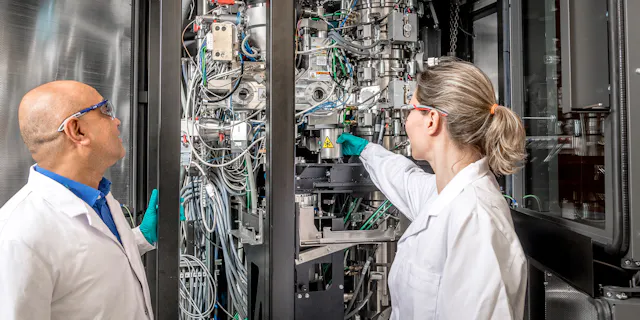 Scientific Breakthroughs Through Cryo-Electron Imaging