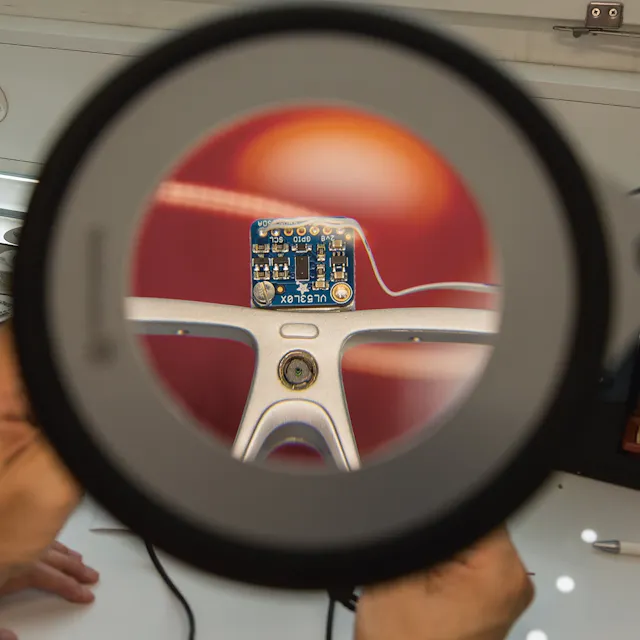 Research on the sensor-studded glasses requires a lot of hard work and painstaking precision. Vanessa Leung and Roman Schmied have developed a unique device that could shed light on the causes of the myopia boom.