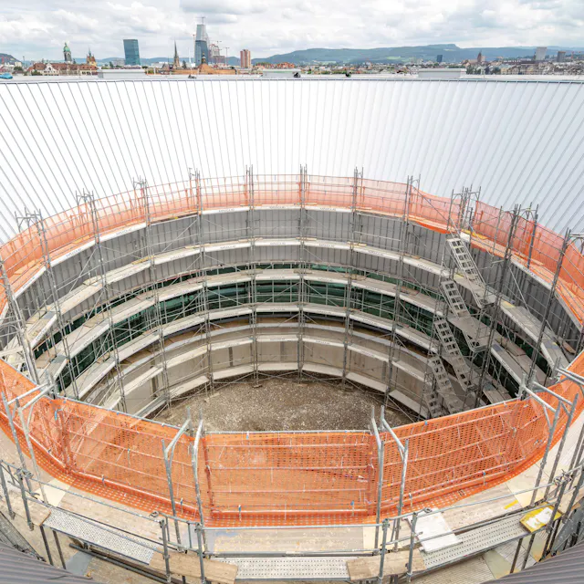 In future, it will be possible to walk under the building when strolling through the spacious garden encircling the Pavillon.