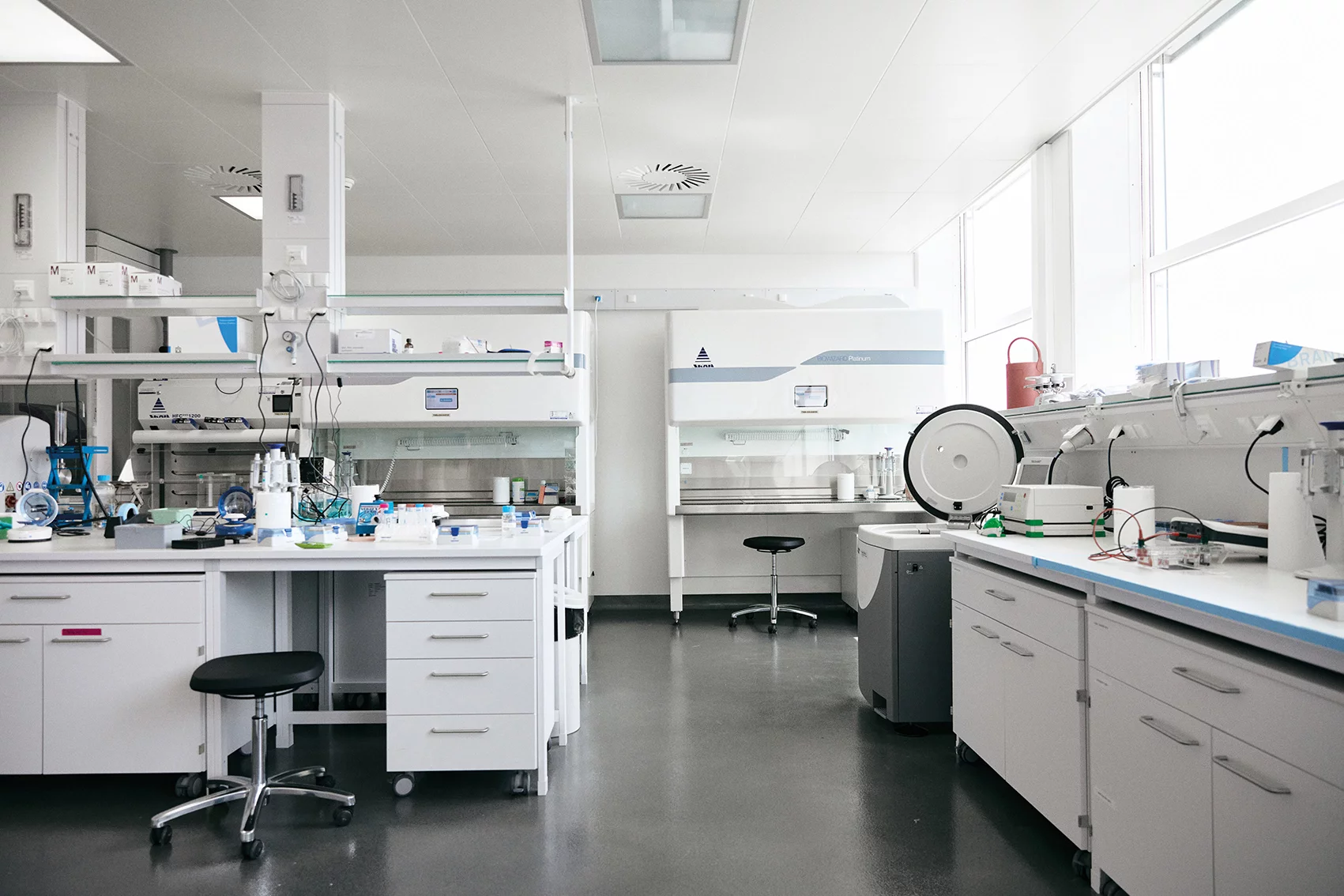 View of Thierry Schlama’s new lab on the Campus in Basel, where the team is re-engineering enzymes.