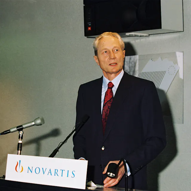 Alex Krauer, Chairman and Delegate of the Board of Directors of Ciba-Geigy. After the merger with Sandoz, he was Chairman of the Board of Novartis from 1996 to 1999.