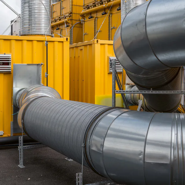 Exhaust air cleaning and monitoring system – fitted with a gas chromatograph – that alerts the 24-hour on-call service if the limits are exceeded.