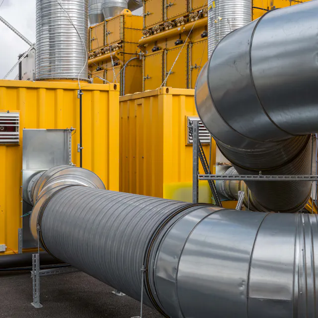 Exhaust air cleaning and monitoring system – fitted with a gas chromatograph –that alerts the 24-hour on-call service if the limits are exceeded.