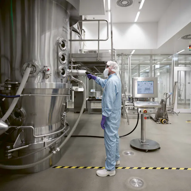 Production of solid dosage forms in the WST-222 high-shear mixer and fluidized bed dryer.