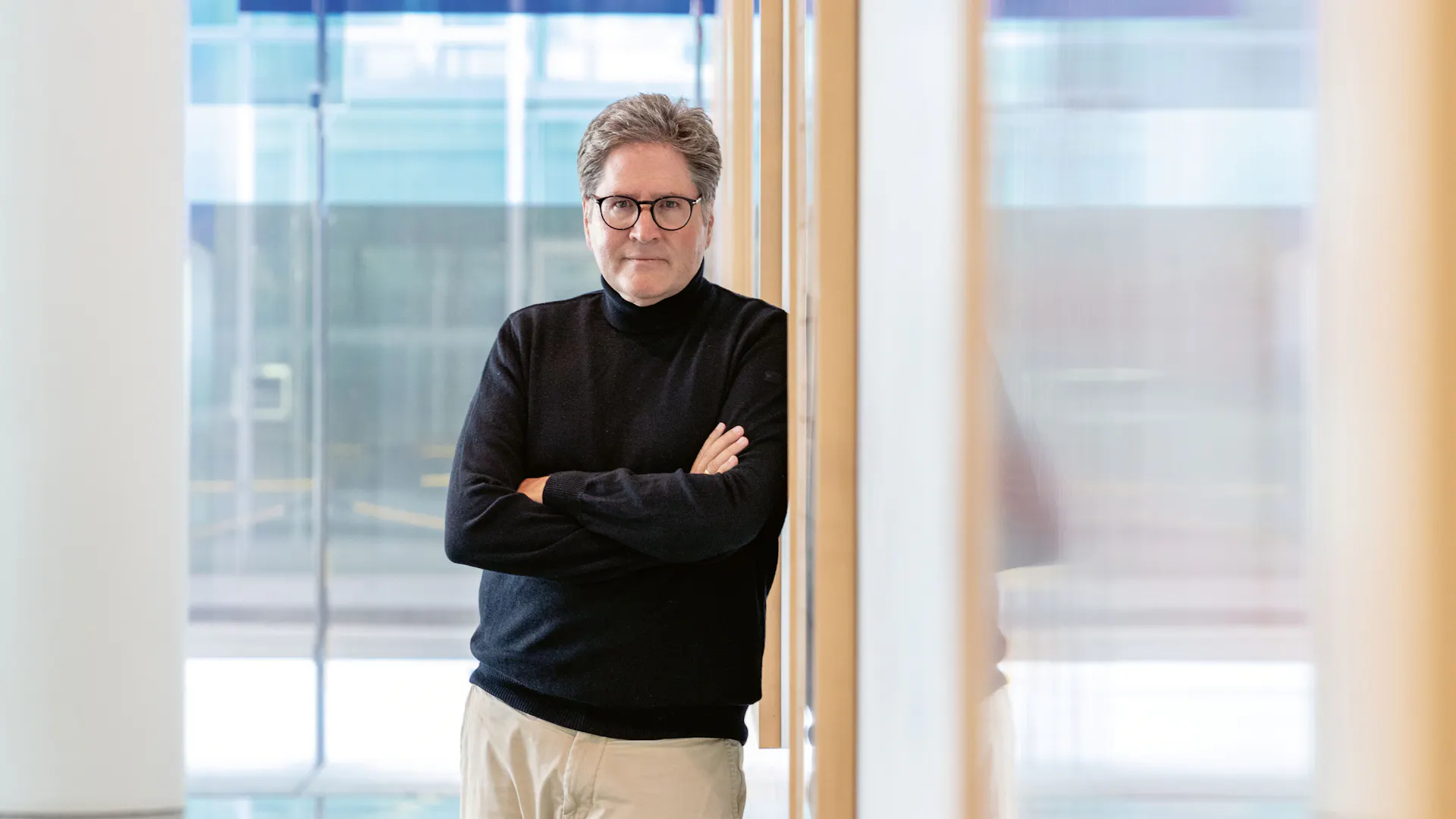 With some 30 years of experience in drug development, Frank Petersen, Executive Director Natural Products unit at Novartis, not only brings a great deal of scientific knowhow to the Pavillon. As president of the Pavillon Advisory Board, he will also be making a vital contribution with his broad cultural understanding of medicine.