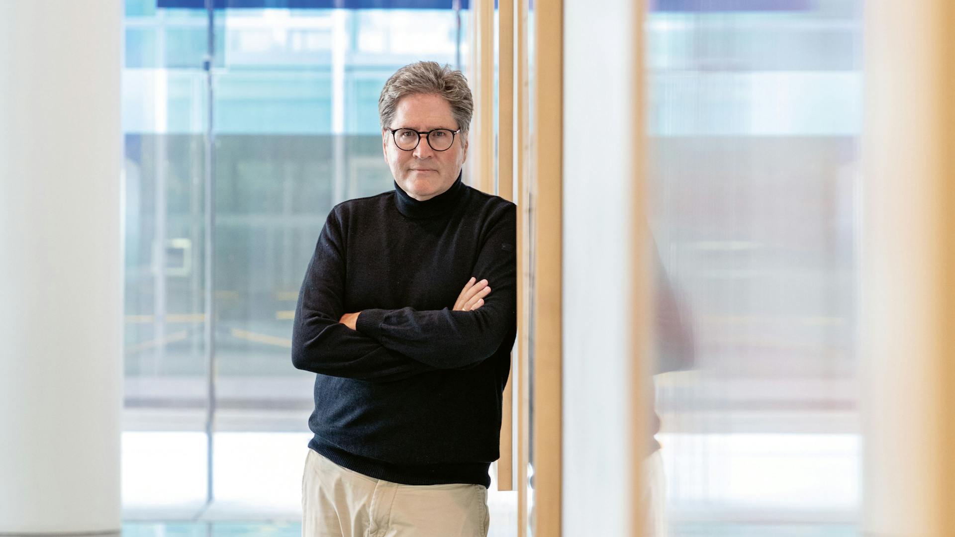 With some 30 years of experience in drug development, Frank Petersen, Executive Director Natural Products unit at Novartis, not only brings a great deal of scientific knowhow to the Pavillon. As president of the Pavillon Advisory Board, he will also be making a vital contribution with his broad cultural understanding of medicine.