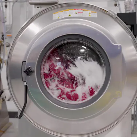 Washing maschine in Filmore Services in Westside Chicago.