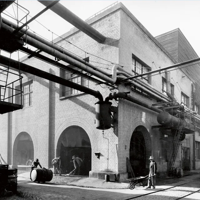 Some of the energy supply pipes were fitted to the outside of the buildings right up to the 1980s.