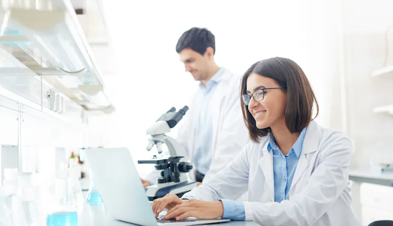 Two researchers in a lab.