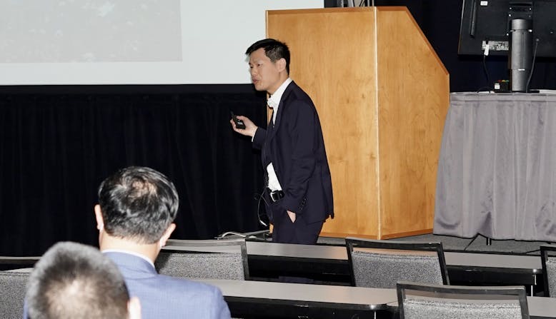 Wilson Liao gives a presentation at SID 2022