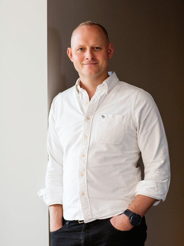 miles eakers headshot