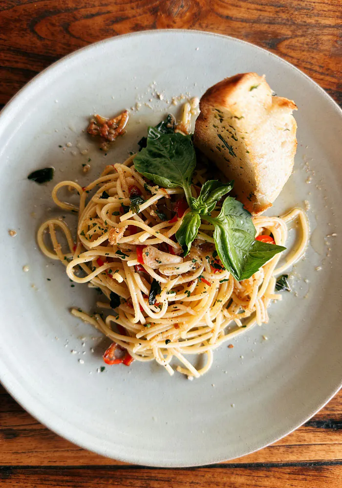 Spaghetti-aglioli