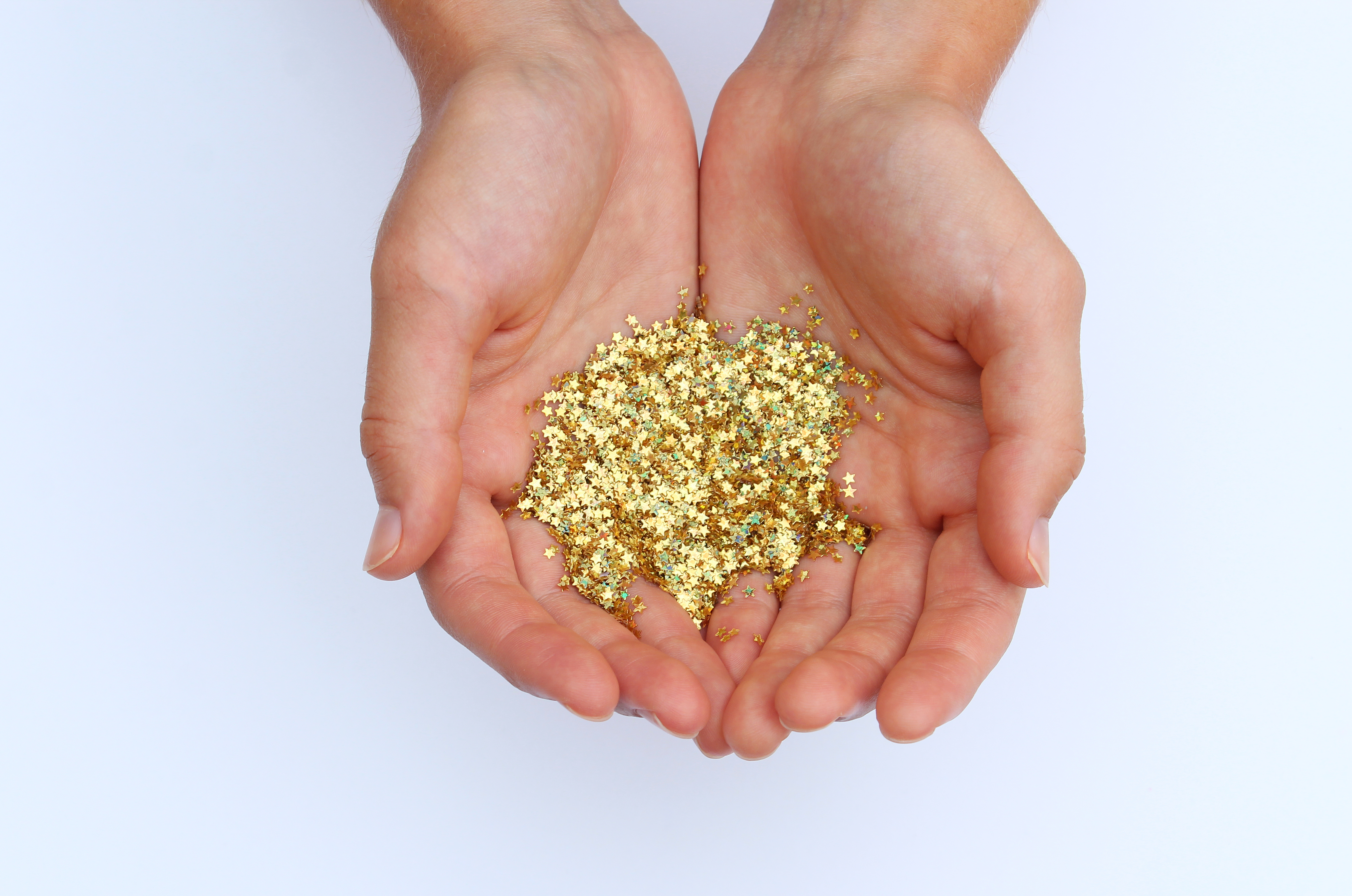 How To Get Glitter Out Of Your Hair, Safely Nutrafol