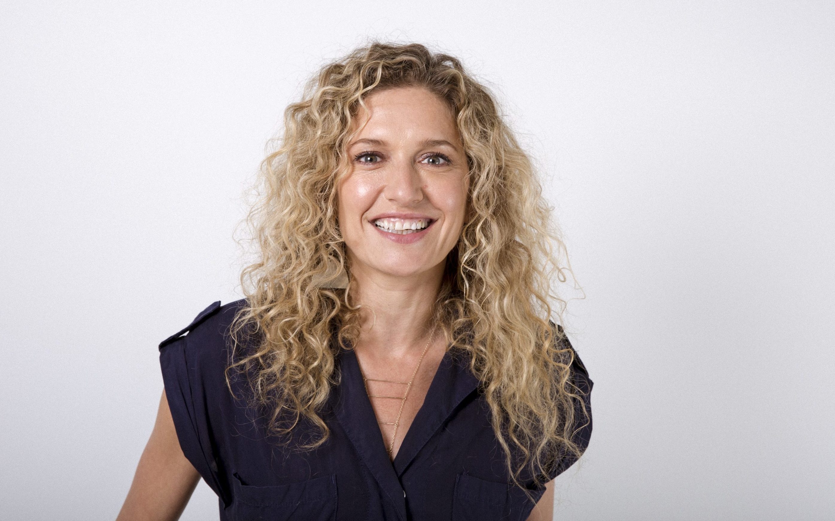 Dr. Sophia Kogan On Stress & Hair Thinning Nutrafol