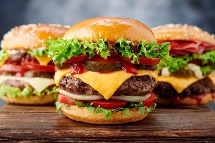 Bánh mì kẹp thịt (hamburger)