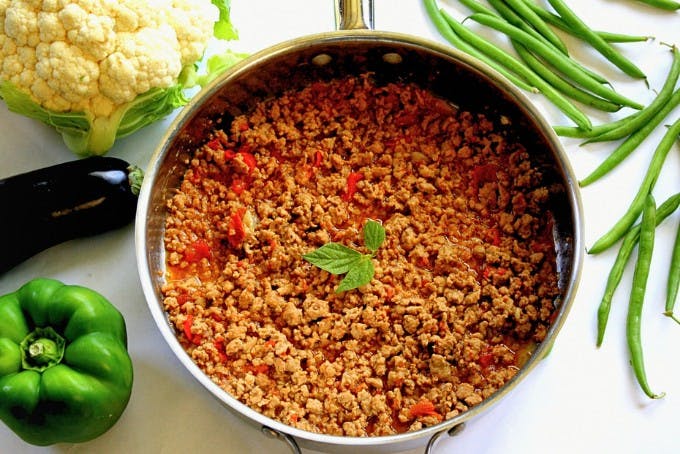 Thịt băm sốt cà hộp