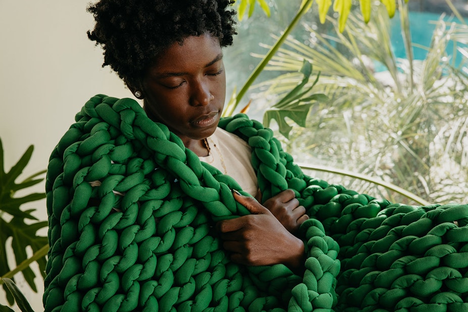 Nuzzie Knit Weighted Blanket