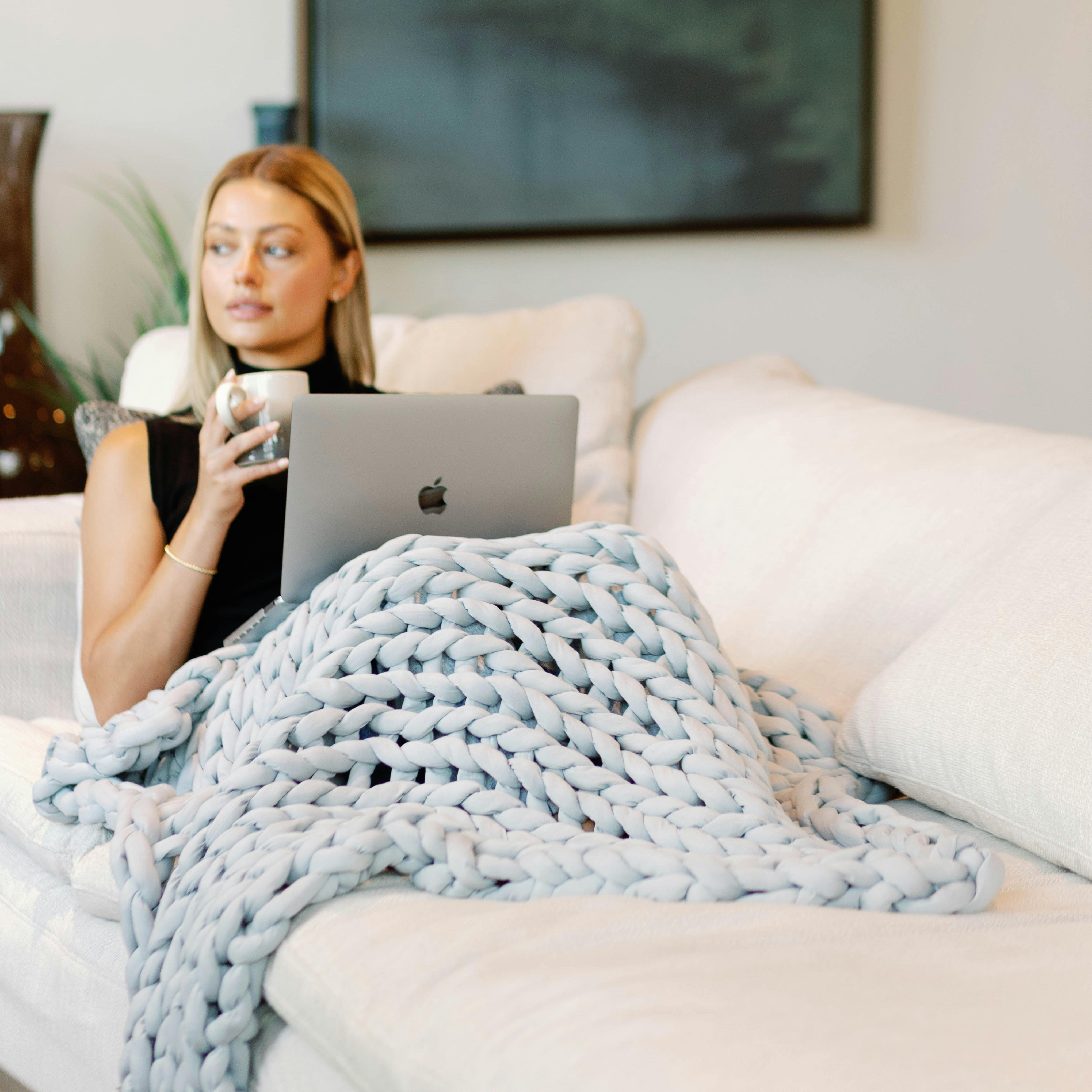 Misty Grey Nuzzie Knit Weighted Blanket