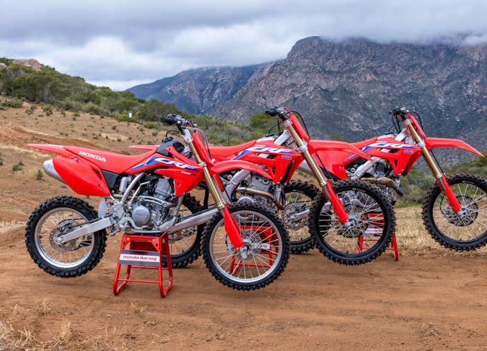 crf150 línan