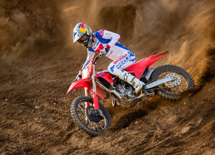 CRF250R hlið í braut