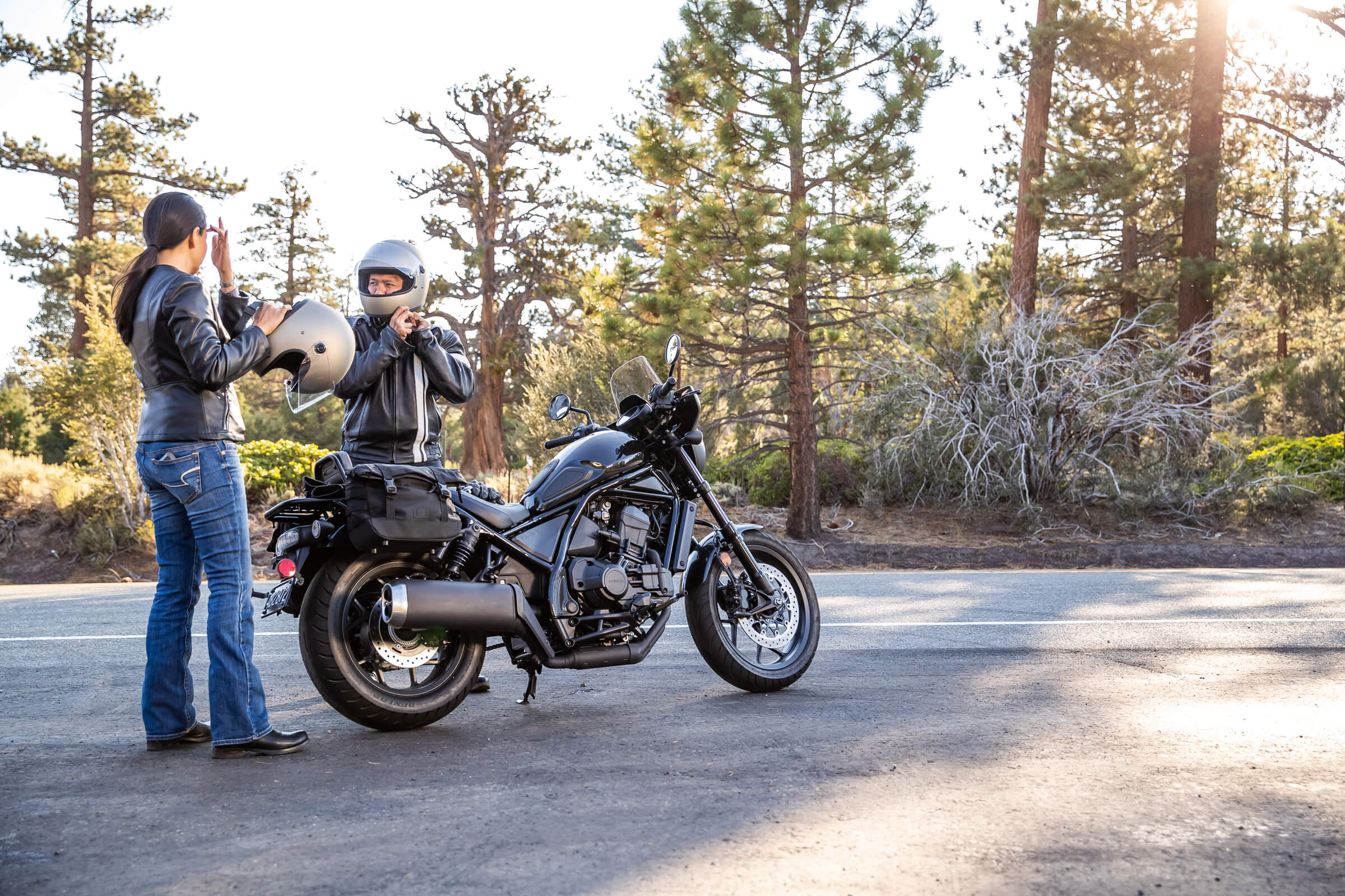 Honda CMX1100D í skógi