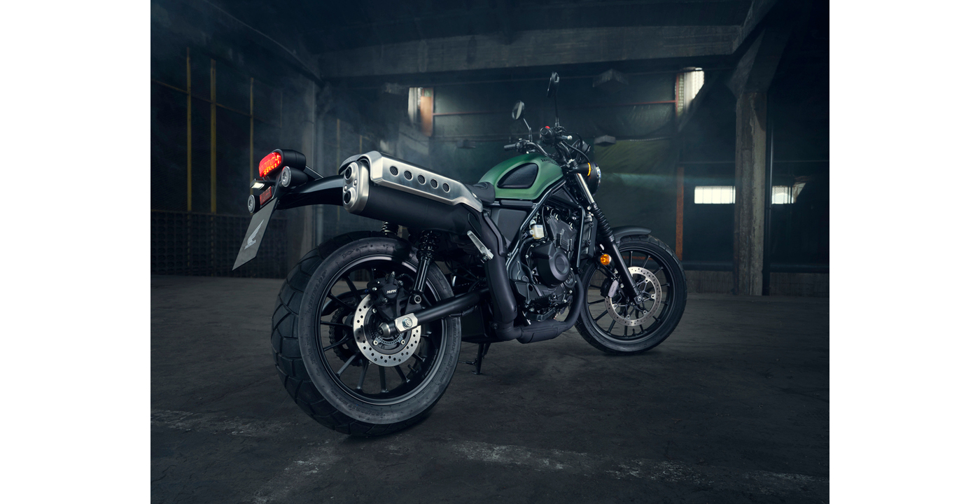 CL500 hægri hlið aftan bílageymsla