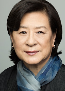 head shot of Mae Ngai