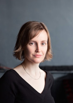 a head shot of Sarah Cameron Sunde